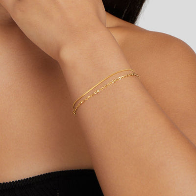 Pulsera Pia de oro en capas