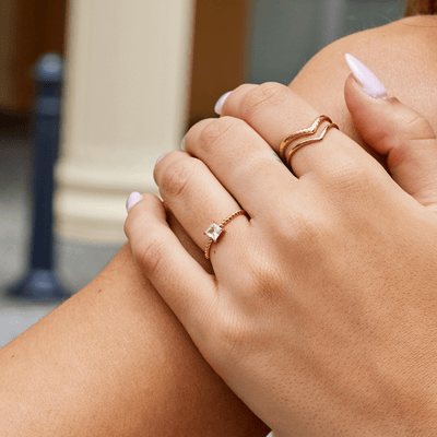 Anillo trenzado de cristal de Sofía