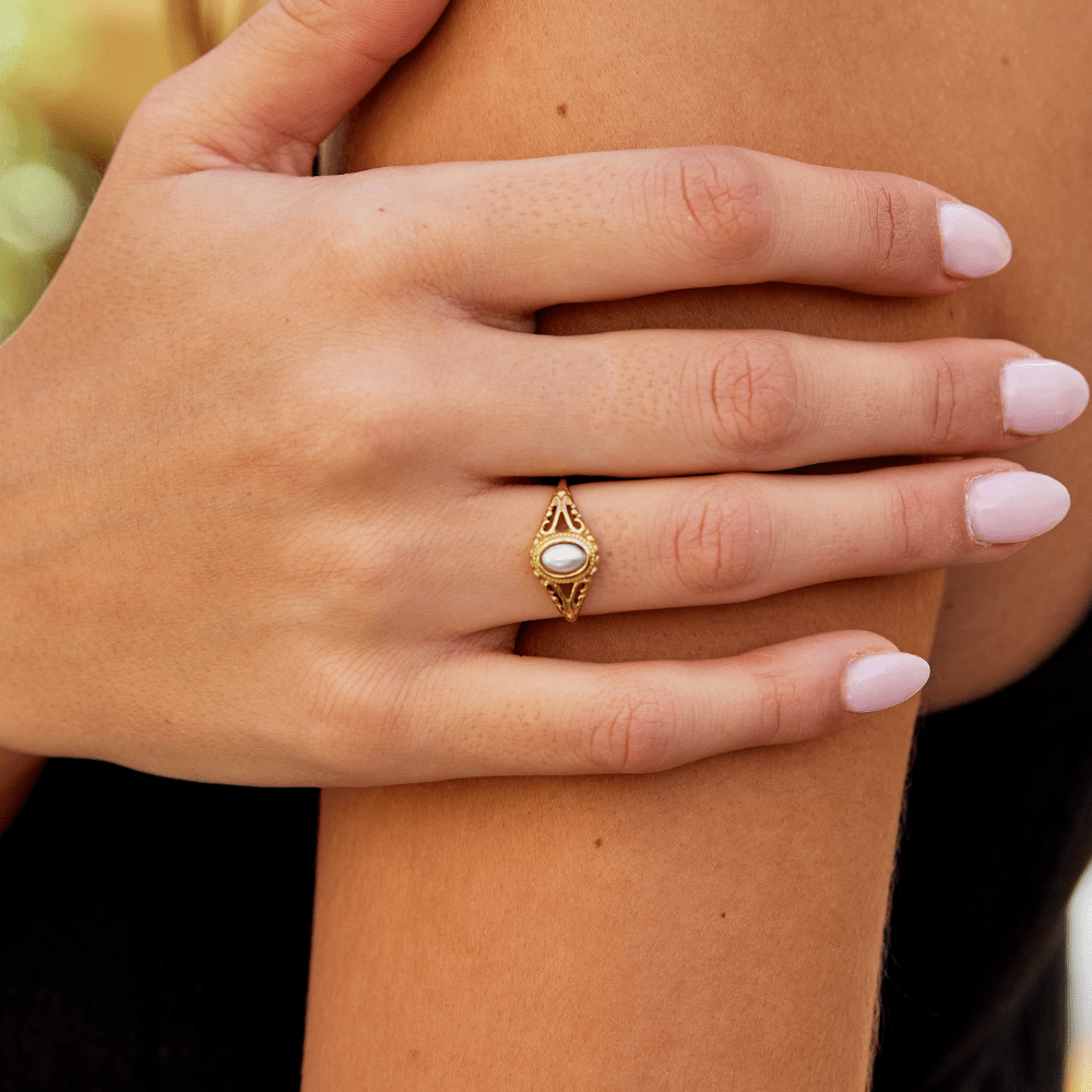 Anillo vintage con perla auténtica